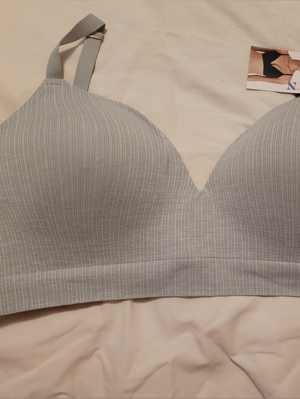 Ribbed Wireless Comfort Bra in Light Gray
